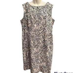 Kim Rogers Sheath dress in a black and white paisley print size 16